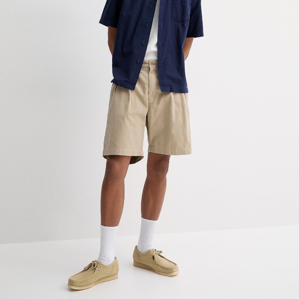 BNWT SS25 SERVICE WORKS PLEATED CHINO SHORTS BEIGE S